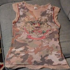 Love amour camo mesh top